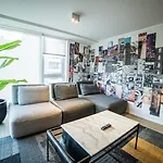 Modern Apartment With Unbeatable View